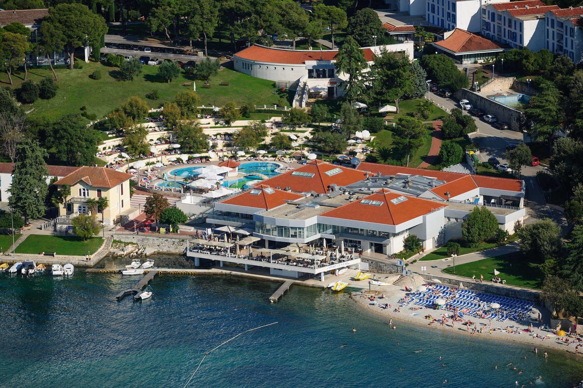 Maistra Select Belvedere Resort Vrsar Exterior photo